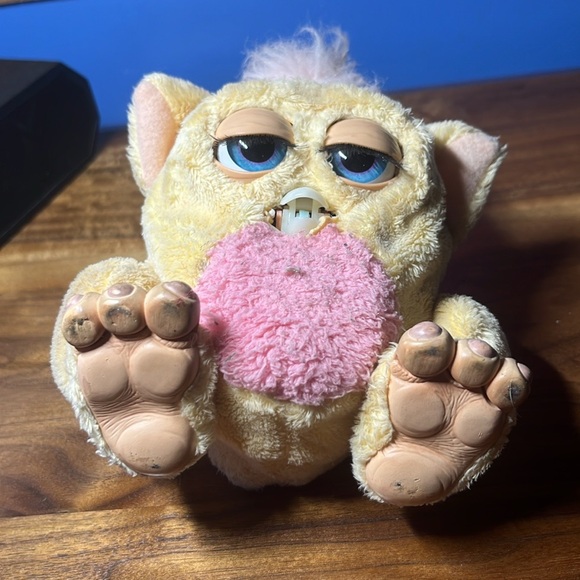 2005 Furby Baby - Picture 5 of 9